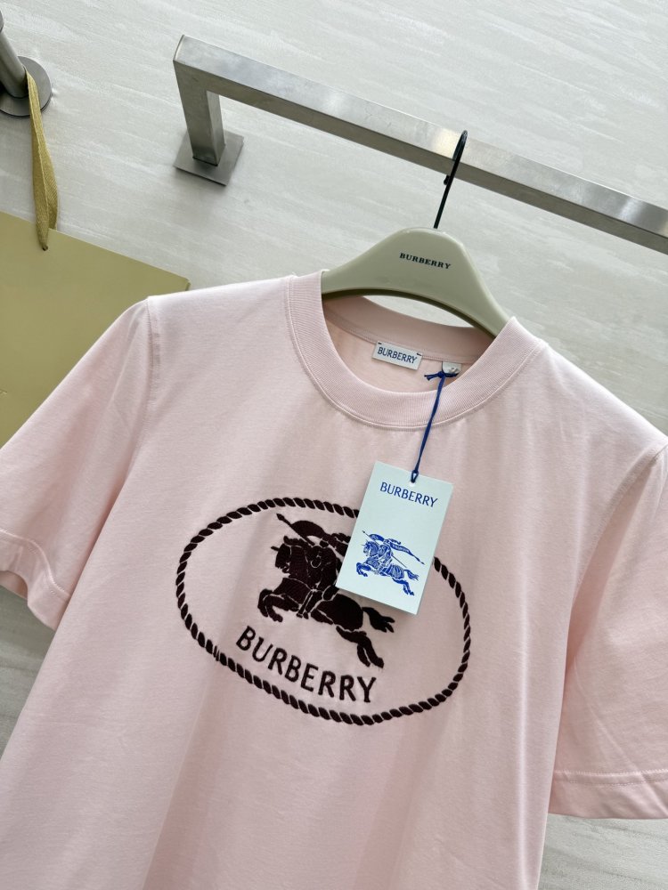 Футболка жіноча фото 4