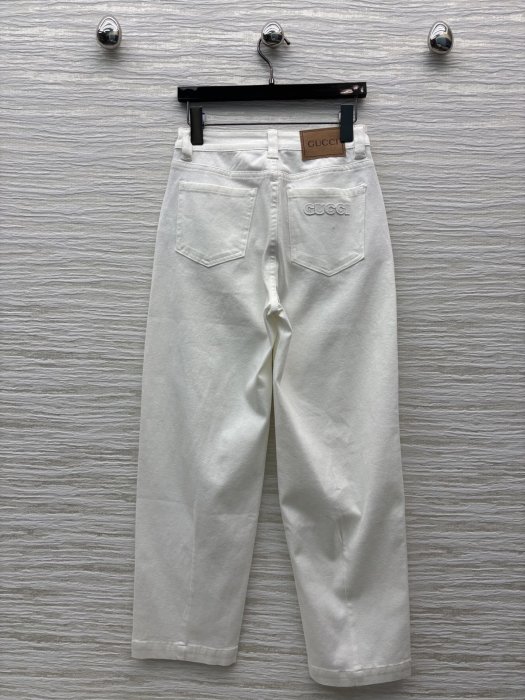 Джинси жіночі фото 2