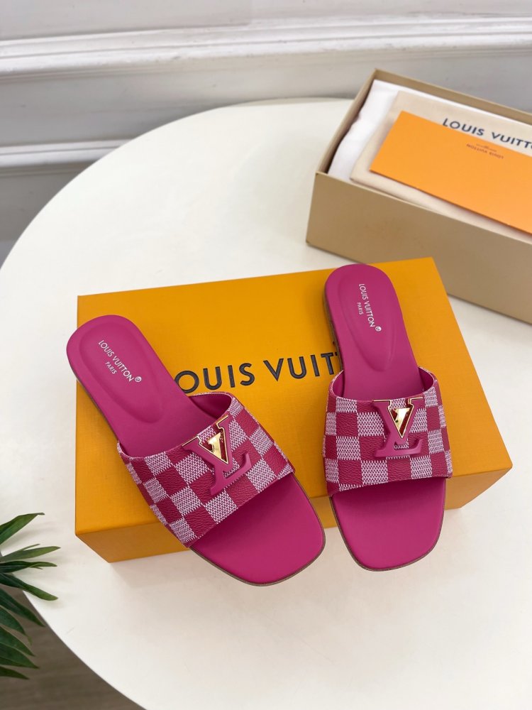 Шлепанцы женские фото 2