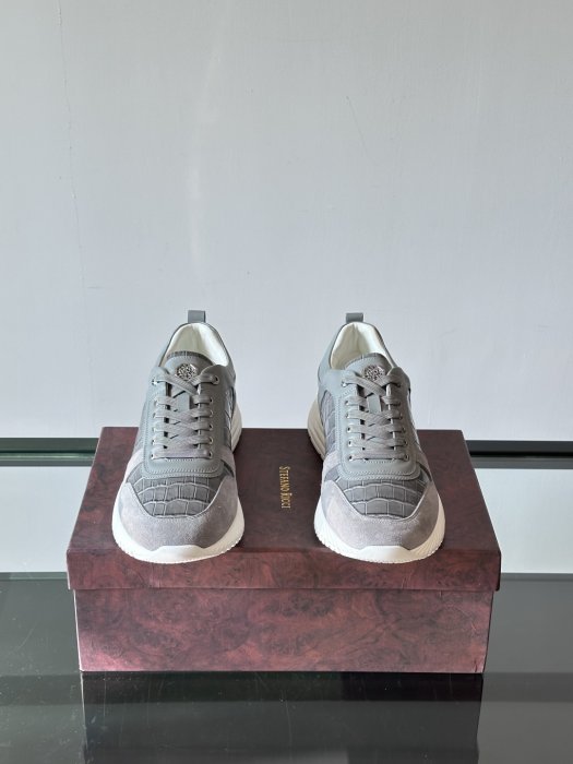 Кроссовки фото 2