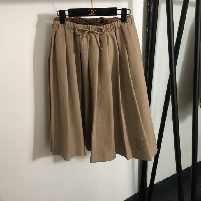 Костюм женский фото 2