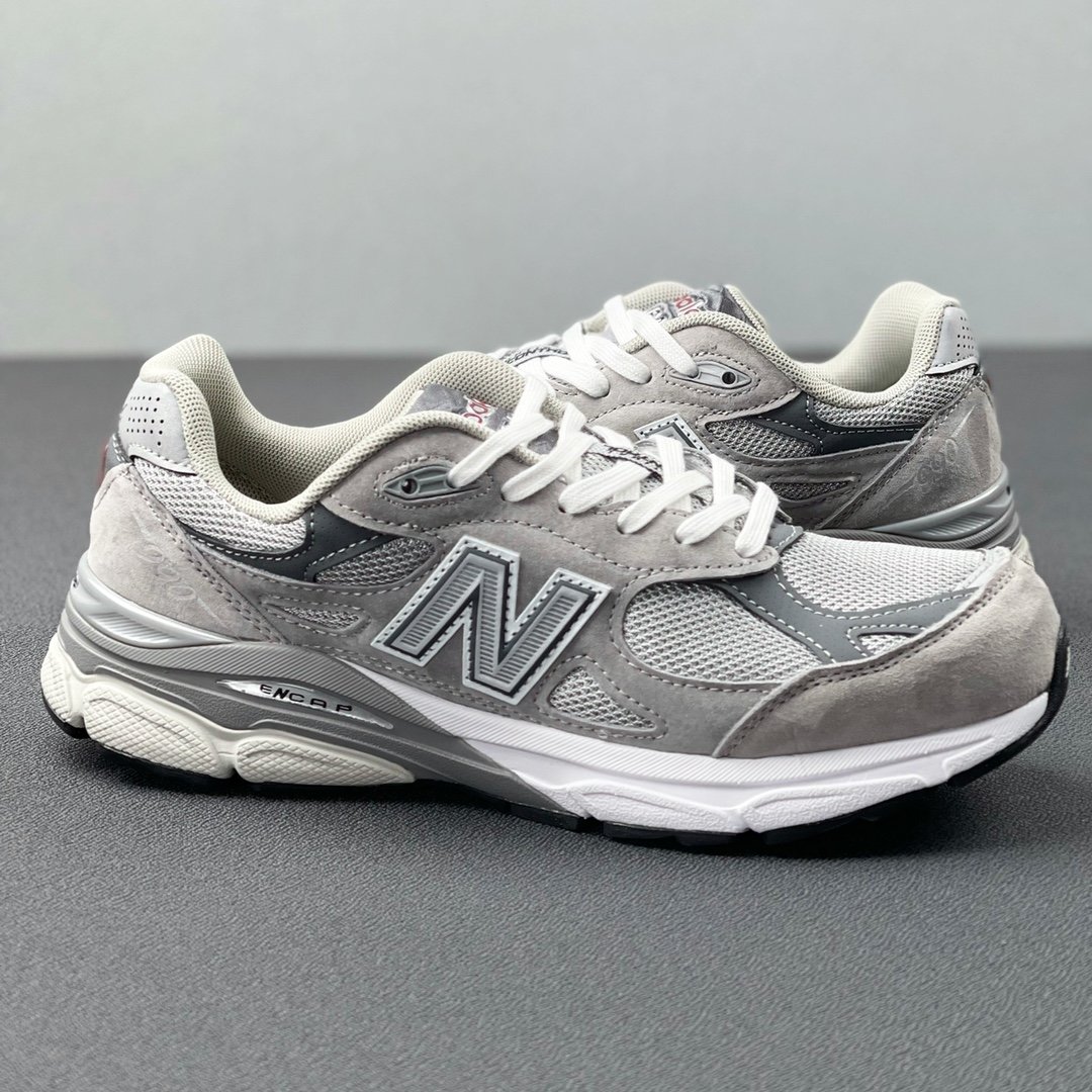 Sneakers NB 990 v3 M990GY3 New Balance buy for 145 EUR in the