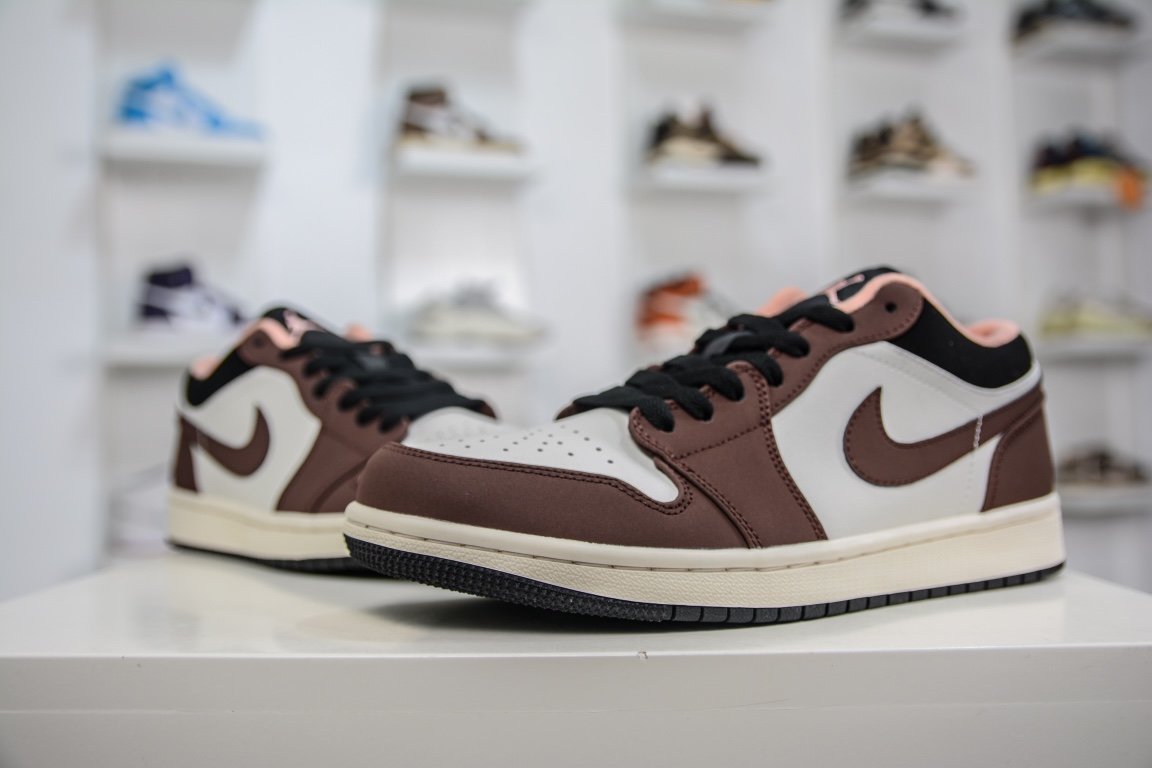 Кроссовки Air Jordan 1 Low Mocha Brown DC6991 200 фото 4