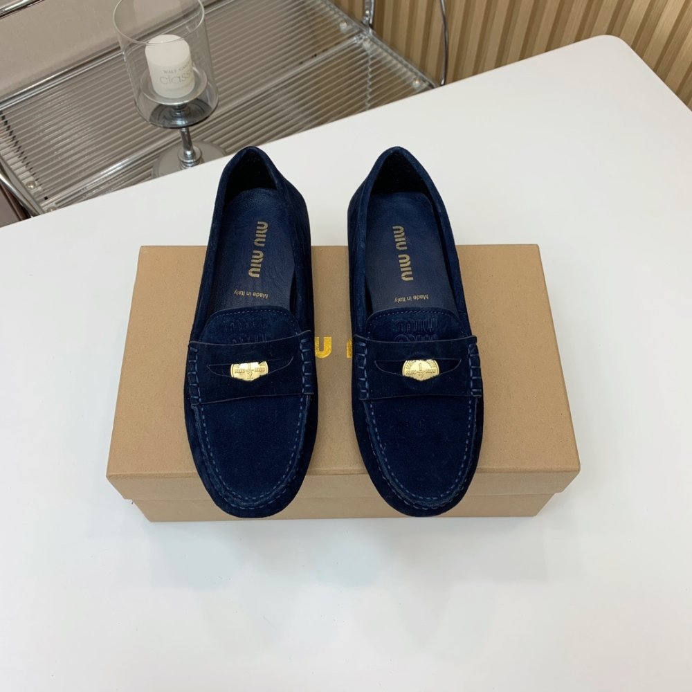 Лоферы women's