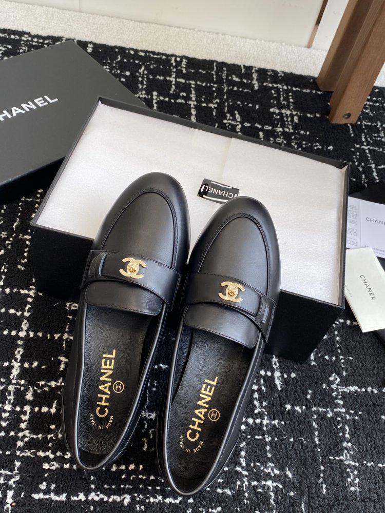 Лоферы женские фото 4