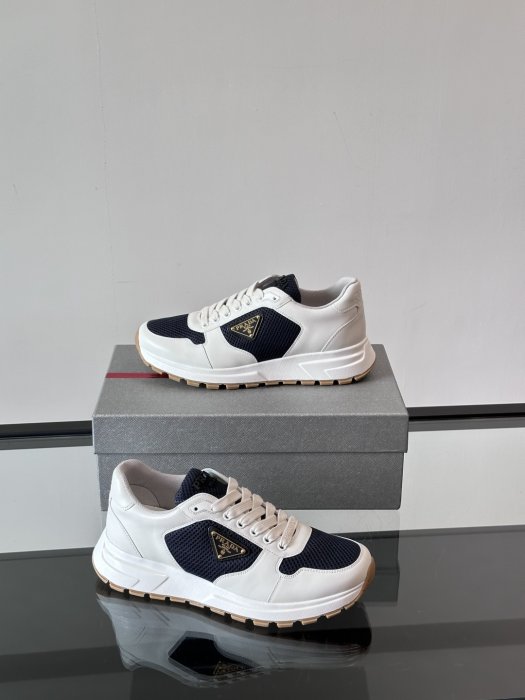 Кросівки чоловічі фото 4