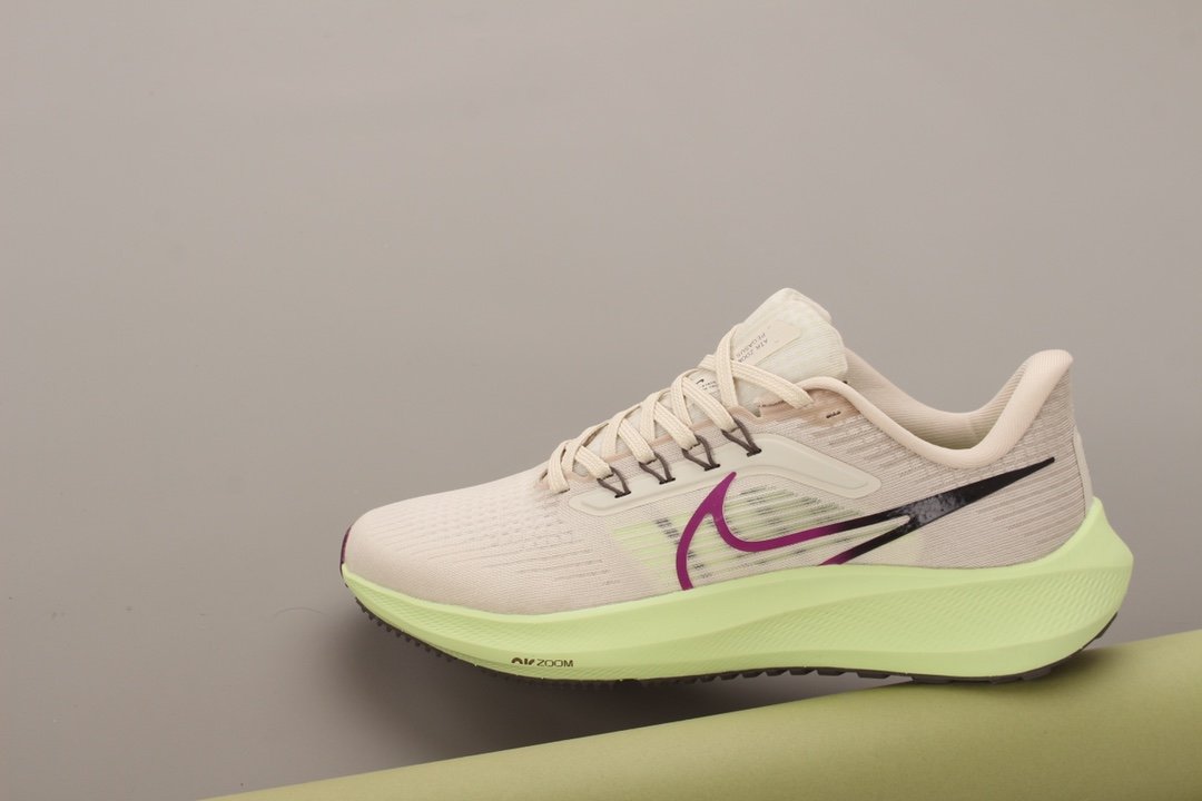 Кросівки Air Zoom Pegasus 39 Red Plum Barely Volt DH4071-101 фото 3