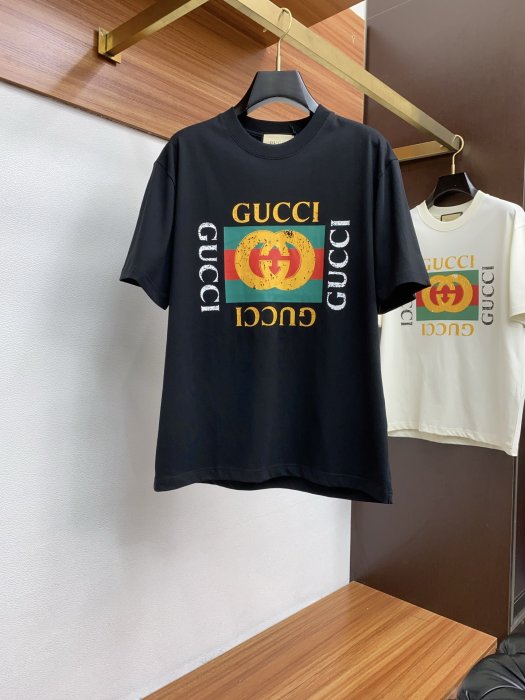 T-shirt men's