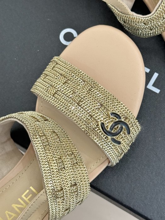 Босоножки фото 7