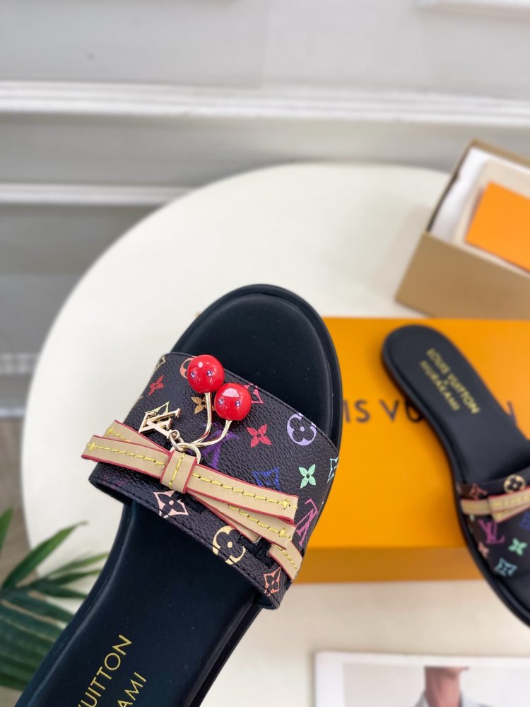 Шлепанцы женские LV X TM LILY фото 6