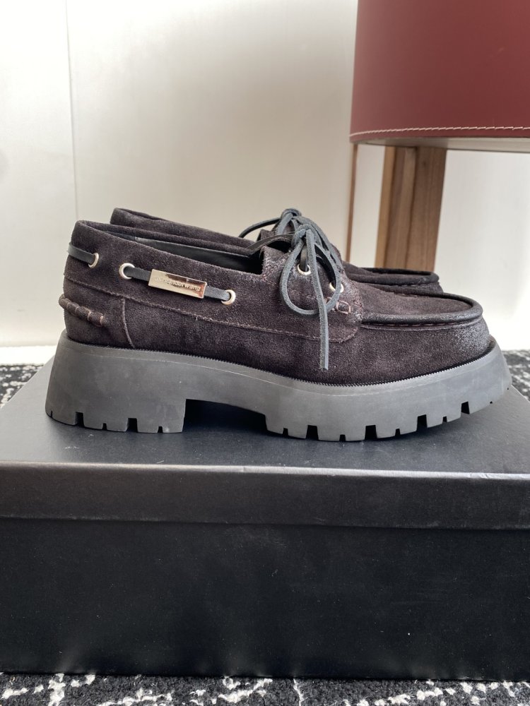 Туфли женские фото 2