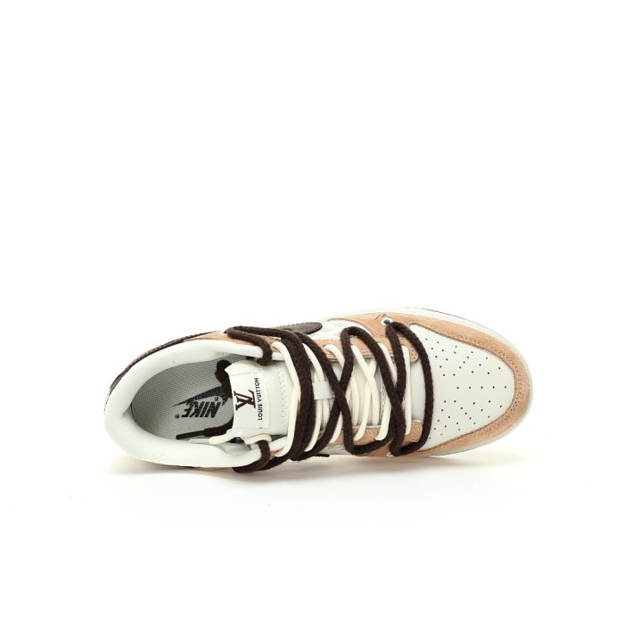 Sneakers Louis Vuitton x Nike SB Dunk Low Brown Beige LV Monogram фото 4