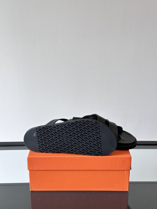 Шлепанцы мужские фото 9