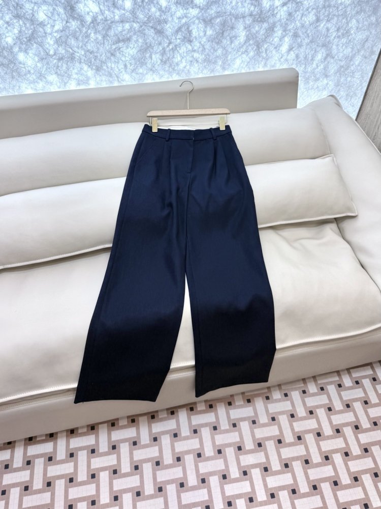 Costume female фото 6