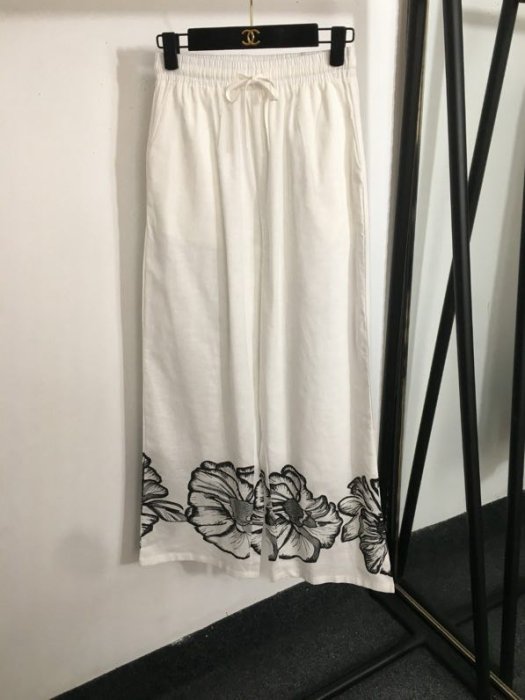 Костюм женский фото 2