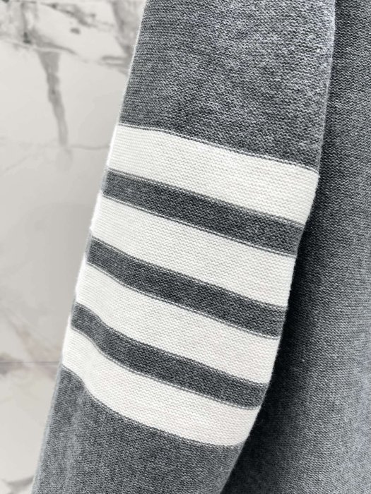 Кофта жіноча фото 7