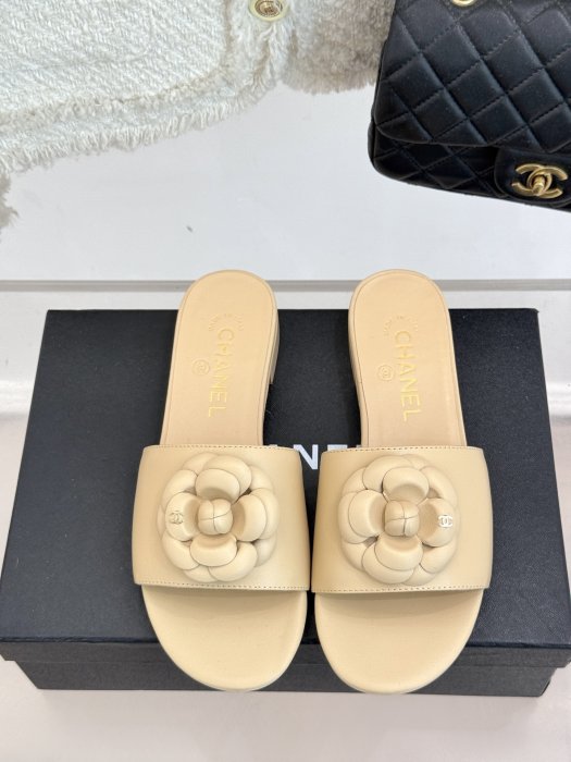 Босоножки фото 4