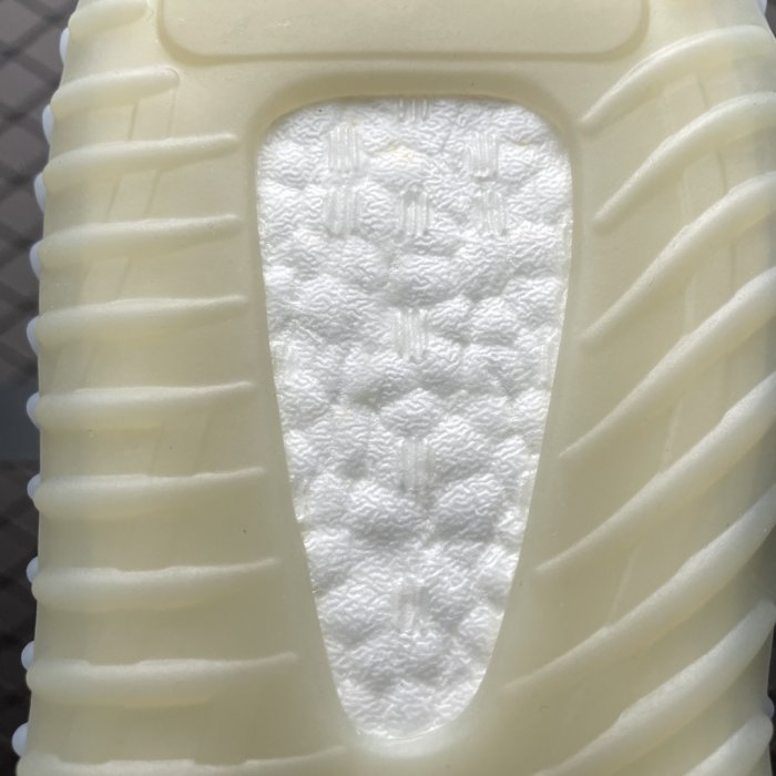 Кроссовки Yeezy Boost 350V2 фото 8