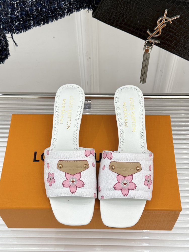 Босоніжки фото 4