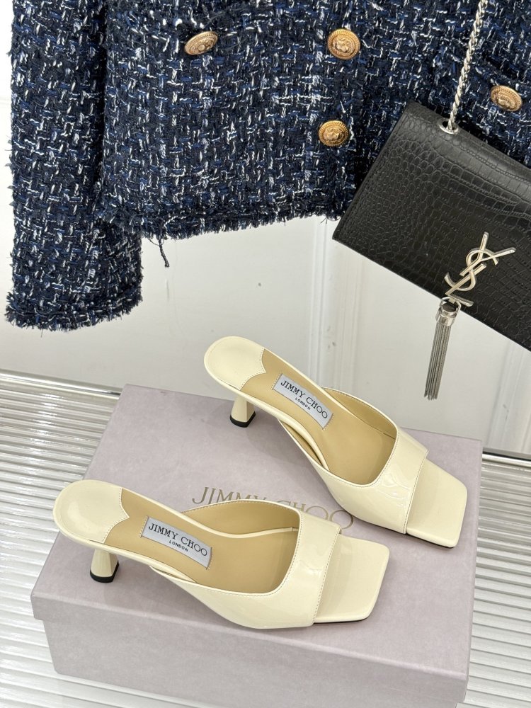 Босоножки фото 3