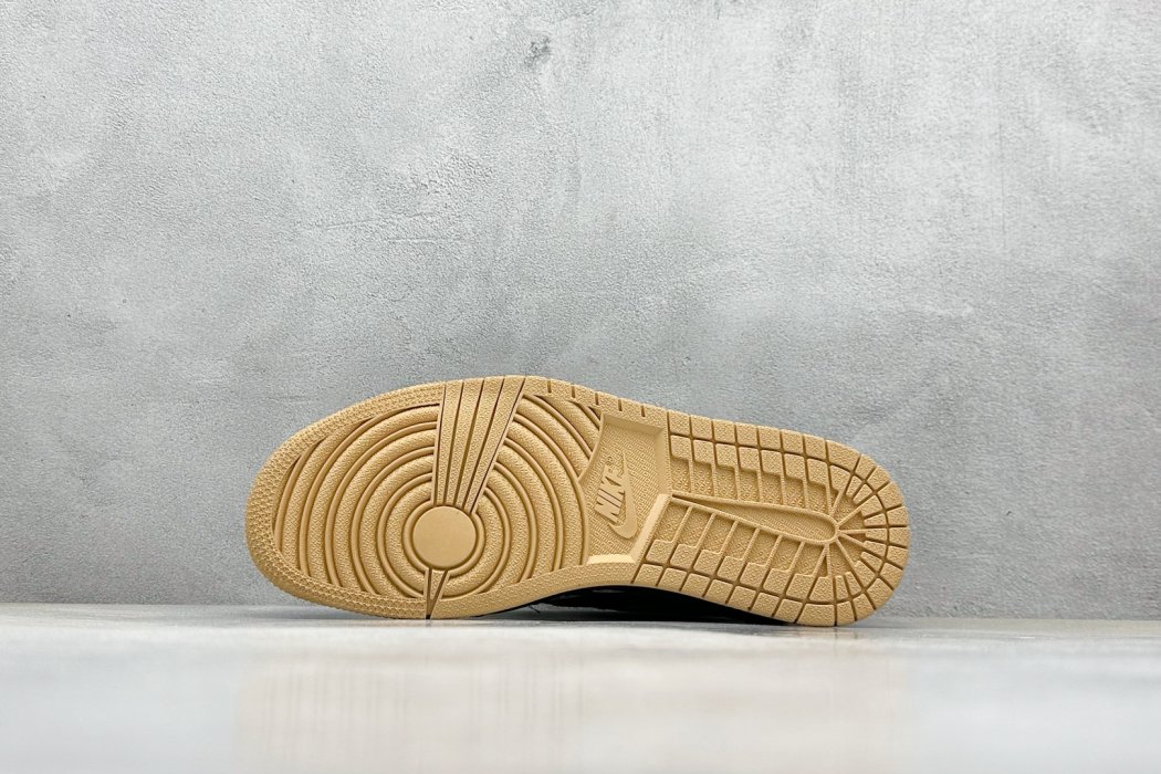 Кроссовки Travis Scott x Fragment Design x Air Jordan 1 Low OG SP AJ1 фото 4