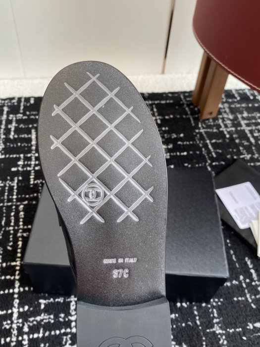 Мюли женские фото 9