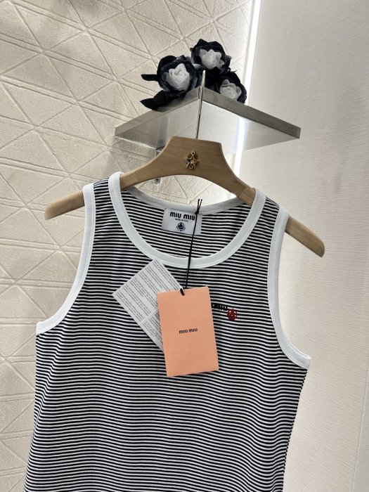 Майка женская фото 3