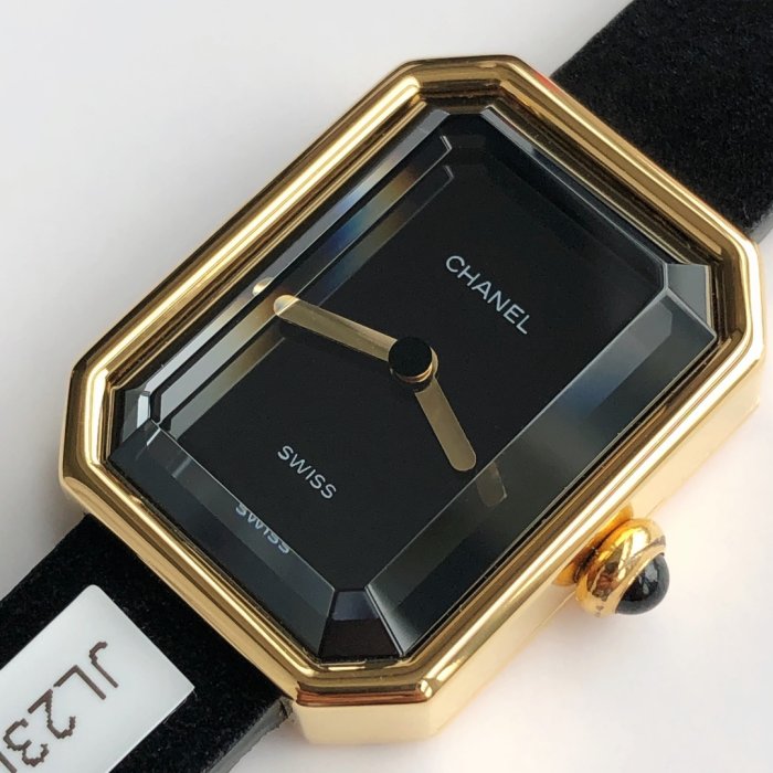 Clock Wrist women's Black and Gold Small Sugar Cube 20 mm фото 3