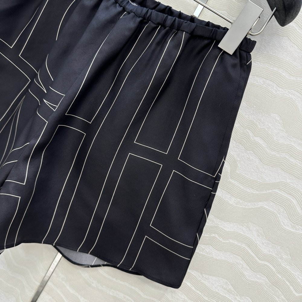 Шорты женские фото 8