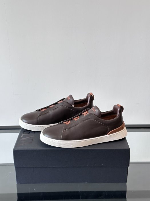 Кросівки чоловічі фото 3