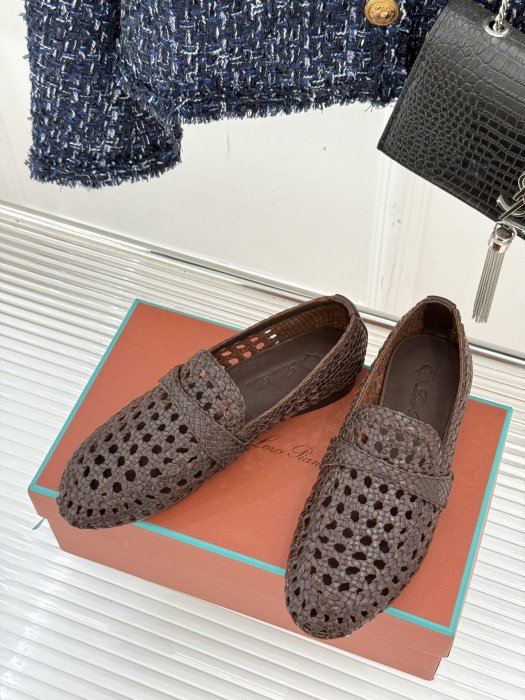 Туфли женские фото 2