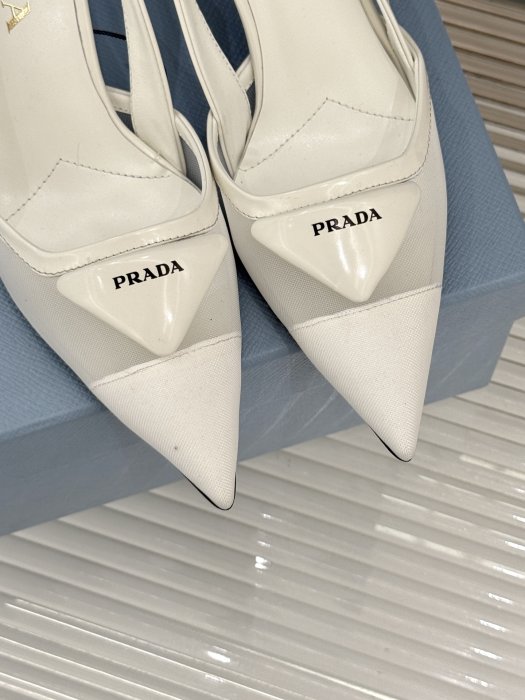 Босоніжки фото 7