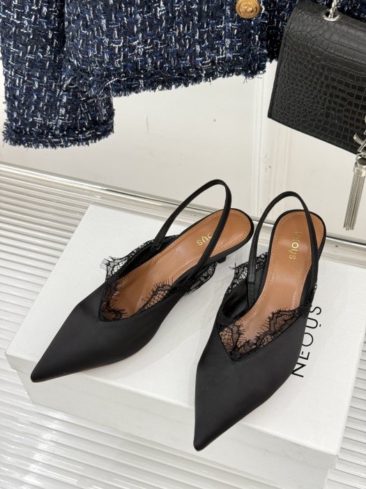 Босоніжки фото 2