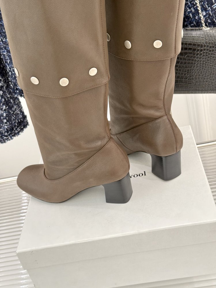 Чоботи жіночі фото 6