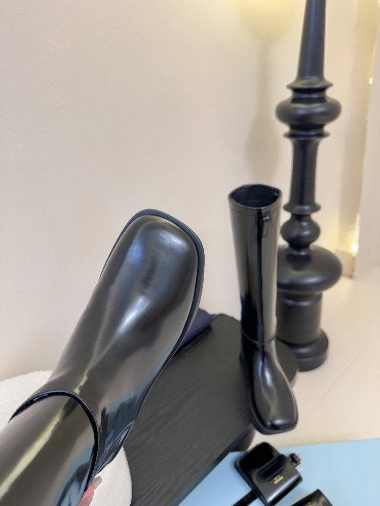 Чоботи жіночі фото 6