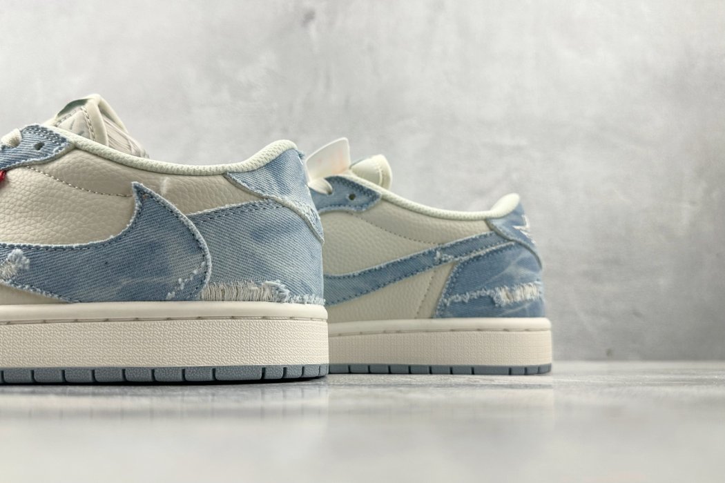 Кроссовки Air Jordan 1 Low фото 8
