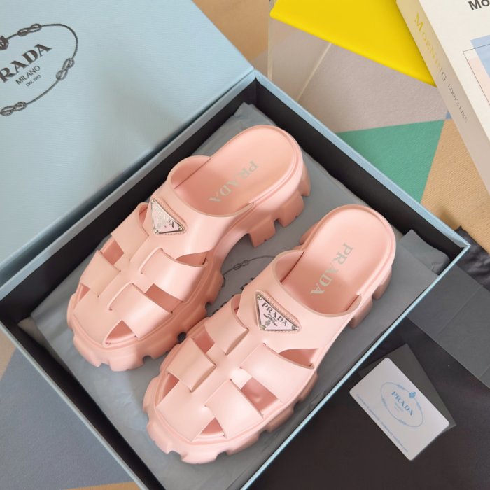 Босоножки фото 5