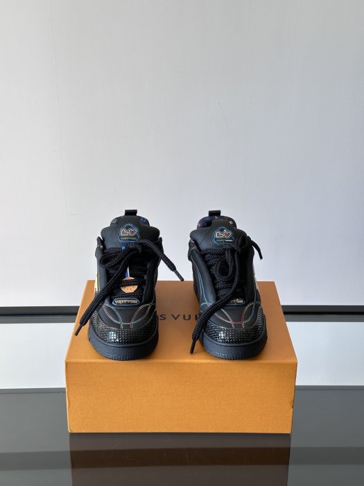 Кросівки чоловічі фото 2