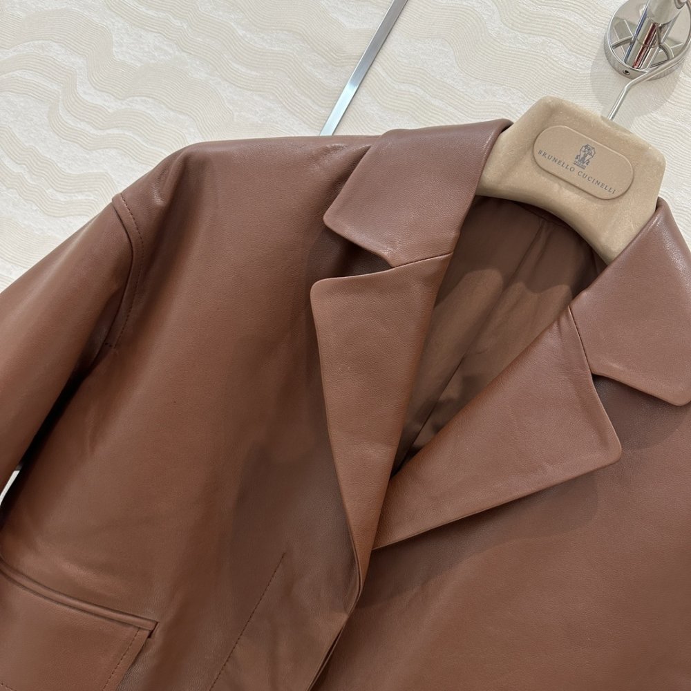 Jacket women's фото 4