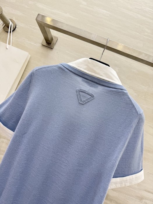 Футболка жіноча фото 7