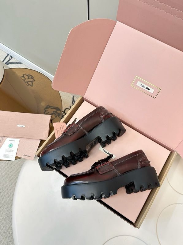 Лоферы женские на платформе фото 9