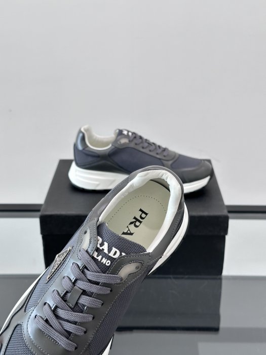 Кросівки чоловічі фото 8