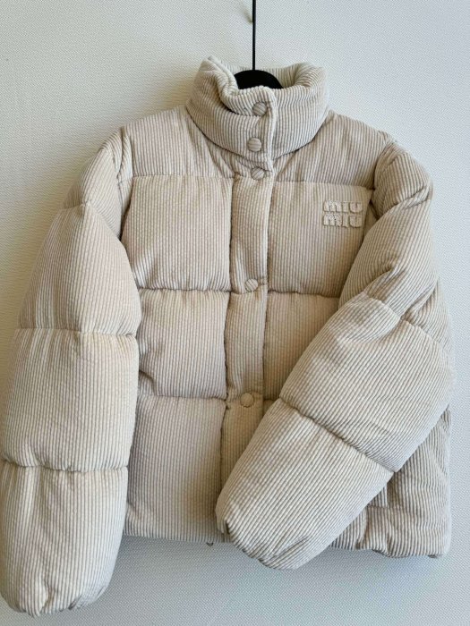 Down jacket фото 4