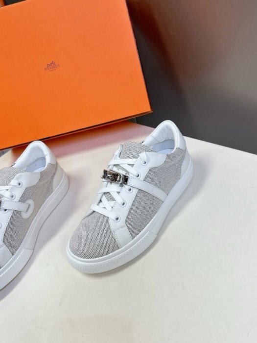 Кроссовки фото 6