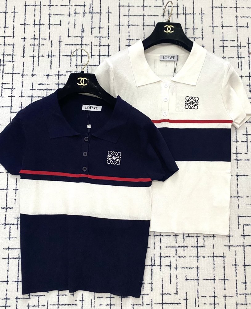 T-shirt women's фото 6