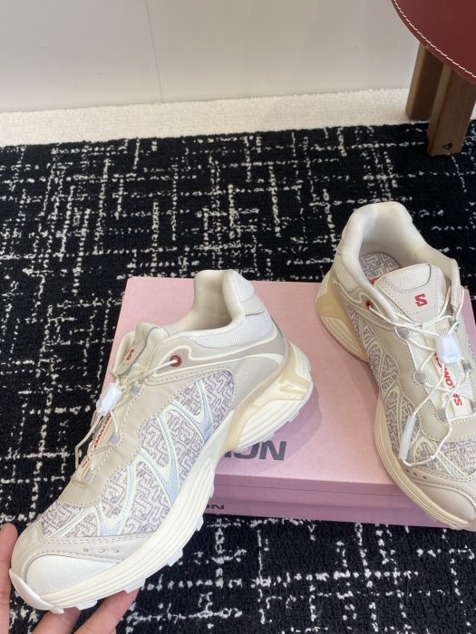 Кроссовки женские SALOMON XT WHISPER фото 7