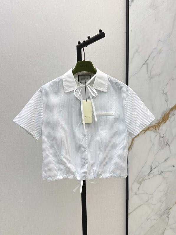 Костюм жіночий фото 2