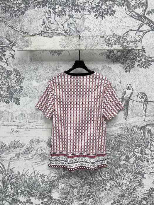 Футболка женская фото 7