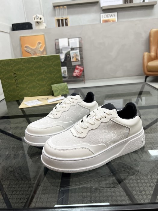 Кроссовки мужские