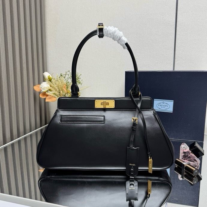 Сумкакожаная большая Tote Bag Black 1BG569 38 см